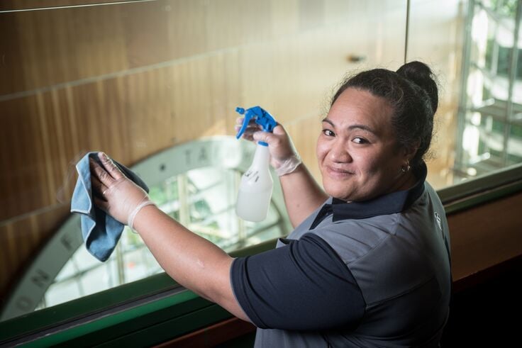 Web_Mobile-NZ_TePapa_Ansie Setefano_Cleaning-2709