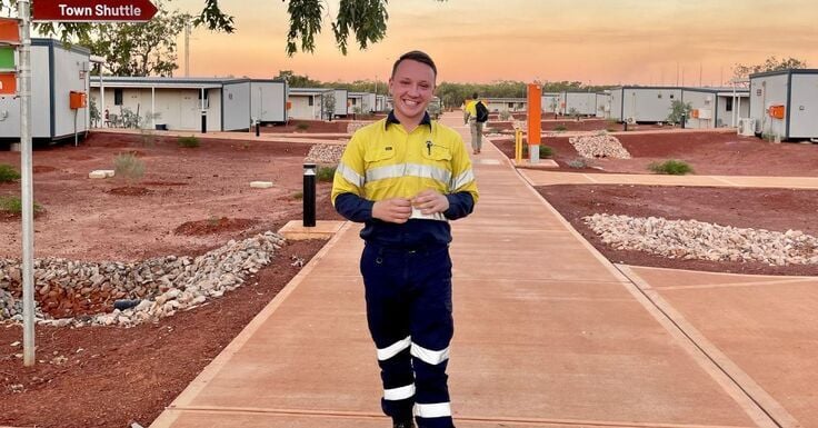 Web_Mobile-Sam Mawson Village Manager Thunderbird WA