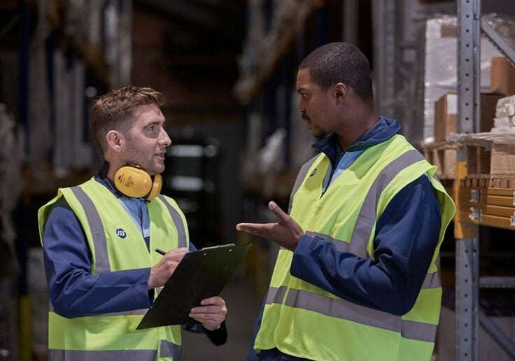 Web_Mobile-2022_Warehouse_14