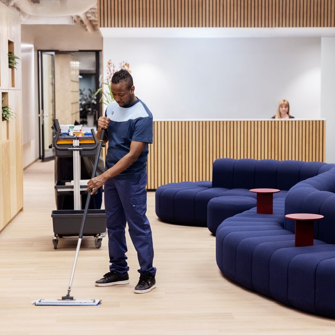 Square-ISS HUB_2022_03